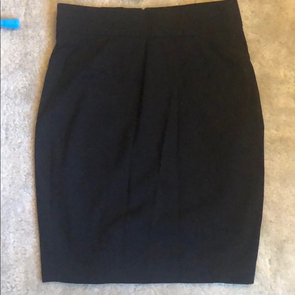 H&M Dresses & Skirts - Black Pencil Skirt H&M Dresses & Skirts - Black Pencil Skirt